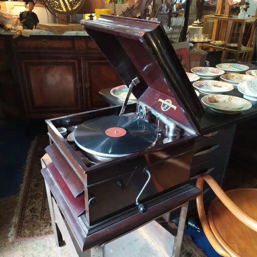 gramophone