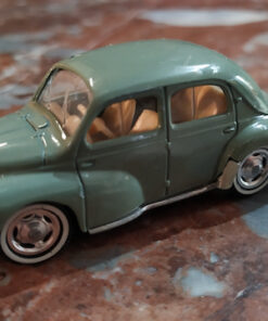 miniature 4CV