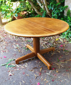 table vintage scandinave