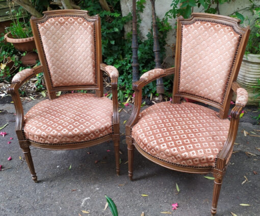 Fauteuils Louis XVI