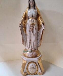 Vierge en Porcelaine